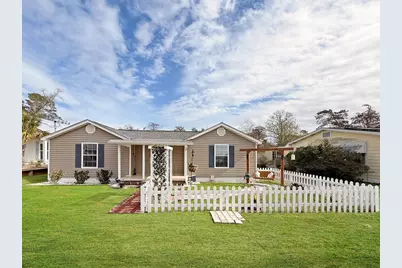 511 Woodward Ave, Port Saint Joe, FL 32456 - Photo 1