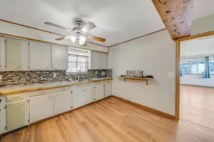 8324 Hwy 2301, Youngstown, FL 32466 - Photo 9