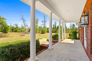 211 Highland Dr, Wewahitchka, FL 32465 - Photo 3