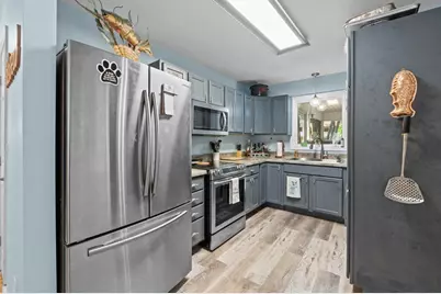 621 Maddox St, Port Saint Joe, FL 32456 - Photo 9