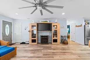 621 Maddox St, Port Saint Joe, FL 32456 - Photo 15