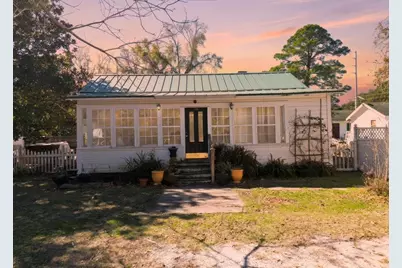 130 14th St, Apalachicola, FL 32320 - Photo 45