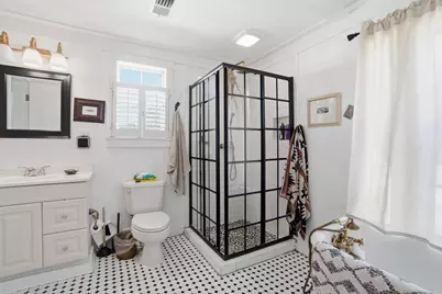 130 14th St, Apalachicola, FL 32320 - Photo 17