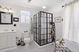 130 14th St, Apalachicola, FL 32320 - Photo 17