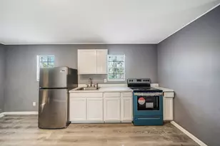 1503 S Kimbrel Ave, Panama City, FL 32404 - Photo 21