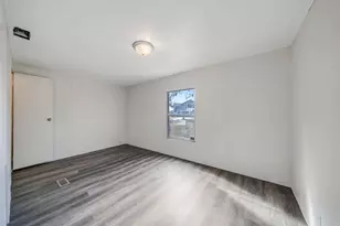 1503 S Kimbrel Ave, Panama City, FL 32404 - Photo 17