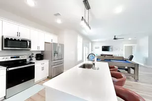 402 California Dr, Mexico Beach, FL 32456 - Photo 17