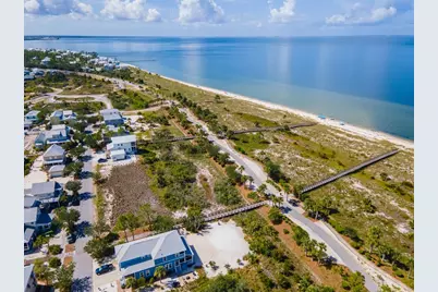 301 Front St, Port Saint Joe, FL 32456 - Photo 15