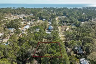 197 22nd Ave, Apalachicola, FL 32320 - Photo 1