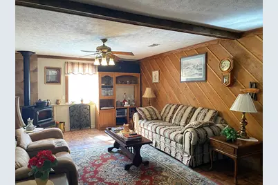 421 Vann Dr, Wewahitchka, FL 32465 - Photo 5