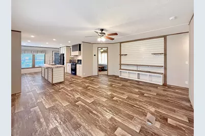 175 Hannah Cir, Wewahitchka, FL 32465 - Photo 5