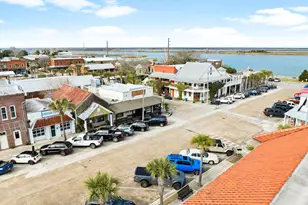 107 Avenue B, Apalachicola, FL 32320 - Photo 53