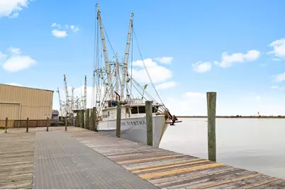 107 Ave B, Apalachicola, FL 32320 - Photo 47