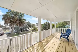 107 Avenue B, Apalachicola, FL 32320 - Photo 35