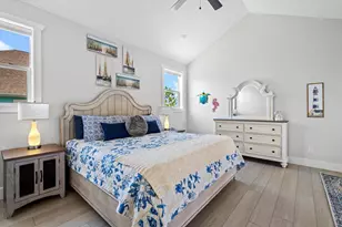 528 N 15th St, Mexico Beach, FL 32456 - Photo 21