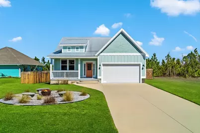 528 N 15th St, Mexico Beach, FL 32456 - Photo 1