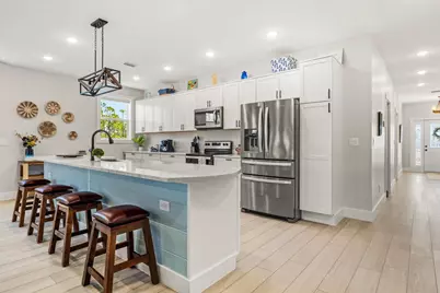 528 N 15th St, Mexico Beach, FL 32456 - Photo 5