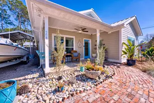 229 Fred Meyer St, Apalachicola, FL 32320 - Photo 3