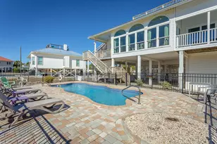 908 E Gulf Beach Dr, Saint George Island, FL 32328 - Photo 21