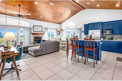 1400 Elm Ct, Saint George Island, FL 32328 - Photo 9