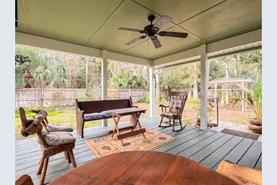 190 11th St, Apalachicola, FL 32320 - Photo 27