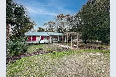190 11th St, Apalachicola, FL 32320 - Photo 1