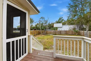 10 Bayview Dr, Apalachicola, FL 32320 - Photo 19