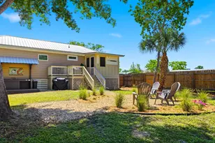 10 Bayview Dr, Apalachicola, FL 32320 - Photo 23