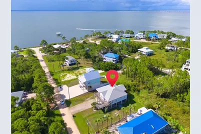 327 Bradford St, Saint George Island, FL 32328 - Photo 7