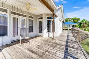 327 Bradford St, Saint George Island, FL 32328 - Photo 5