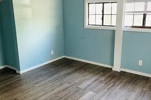 1210 NE 1st St, Carrabelle, FL 32322 - Photo 5