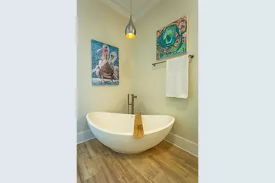 123 8th St, Apalachicola, FL 32320 - Photo 17