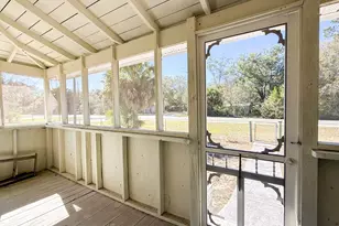 902 Tallahassee St, Carrabelle, FL 32322 - Photo 37