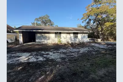 110 SE 10th St, Carrabelle, FL 32322 - Photo 3