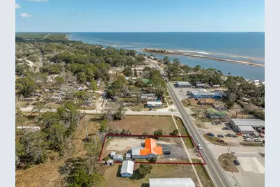 315 Hwy 98, Eastpoint, FL 32328 - Photo 17