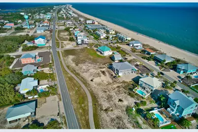 325 W Gorrie Dr, Saint George Island, FL 32328 - Photo 57