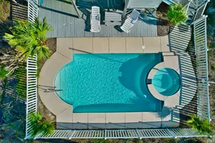 325 W Gorrie Dr, Saint George Island, FL 32328 - Photo 3