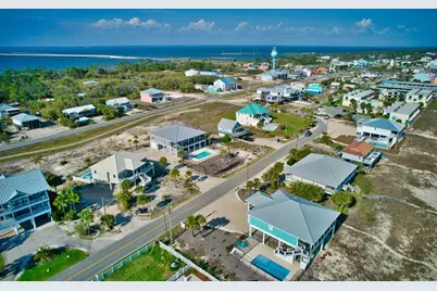 325 W Gorrie Dr, Saint George Island, FL 32328 - Photo 49