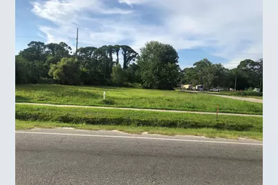319 Hwy 98, Eastpoint, FL 32328 - Photo 1