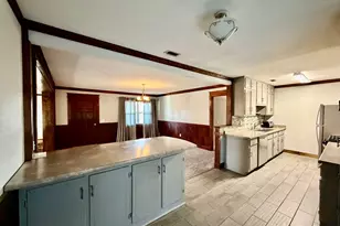 2011 Long Ave, Port Saint Joe, FL 32456 - Photo 9