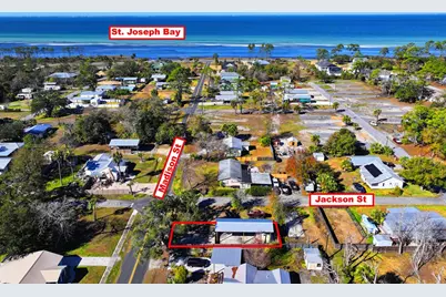 415 Madison St, Port Saint Joe, FL 32456 - Photo 3