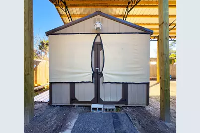 415 Madison St, Port Saint Joe, FL 32456 - Photo 9