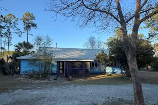 897 Mill Rd, Carrabelle, FL 32322 - Photo 11