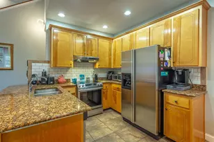 301 Sweet Bay Cir, Eastpoint, FL 32328 - Photo 13