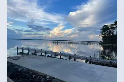 301 Sweet Bay Cir, Eastpoint, FL 32328 - Photo 57