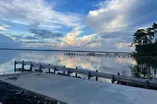 301 Sweet Bay Cir, Eastpoint, FL 32328 - Photo 57