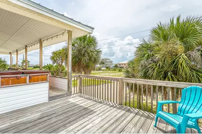 541 W Gulf Beach Dr, Saint George Island, FL 32328 - Photo 11