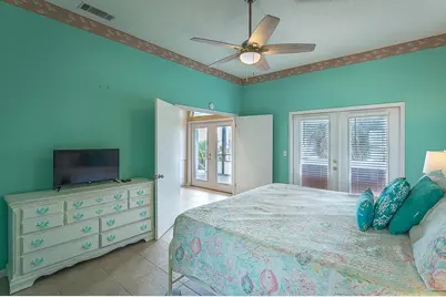 541 W Gulf Beach Dr, Saint George Island, FL 32328 - Photo 35