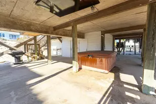 541 W Gulf Beach Dr, Saint George Island, FL 32328 - Photo 31