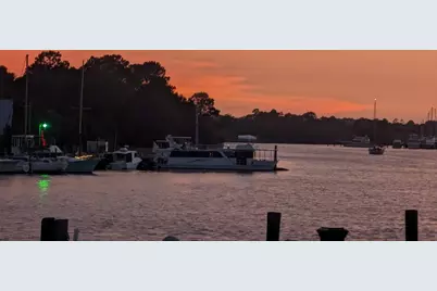 607 Marine St, Carrabelle, FL 32322 - Photo 7